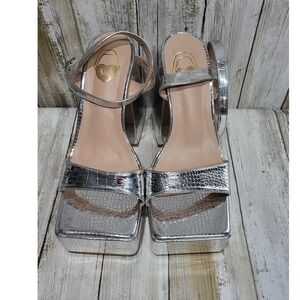 SHEIN Silver Croc Platform Chunky Heels Ankle Strap Women's Size 38 is 7.5 US